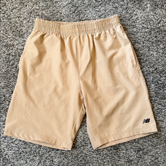 EUC Boys New Balance Shorts, Khaki, Size 8 - Picture 1 of 2